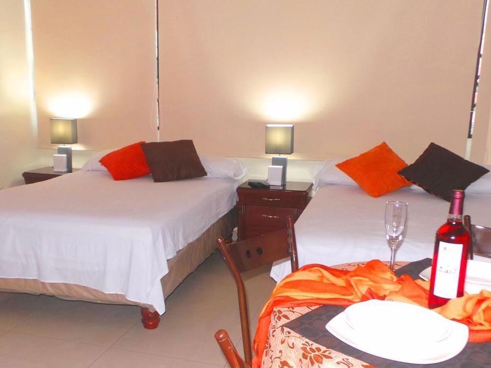גוויאקיל San Francisco Apart Hotel מראה חיצוני תמונה