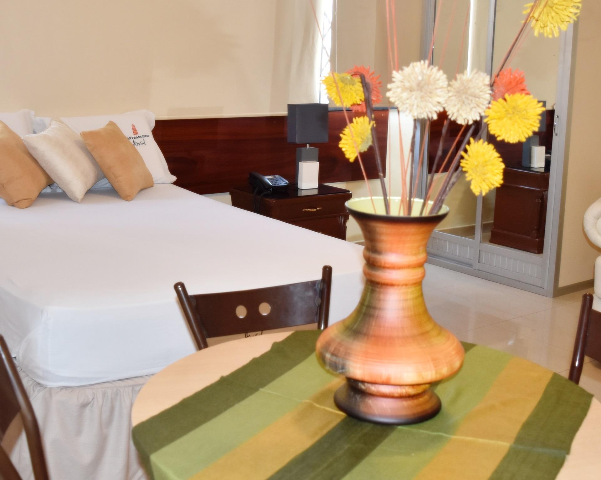 גוויאקיל San Francisco Apart Hotel מראה חיצוני תמונה