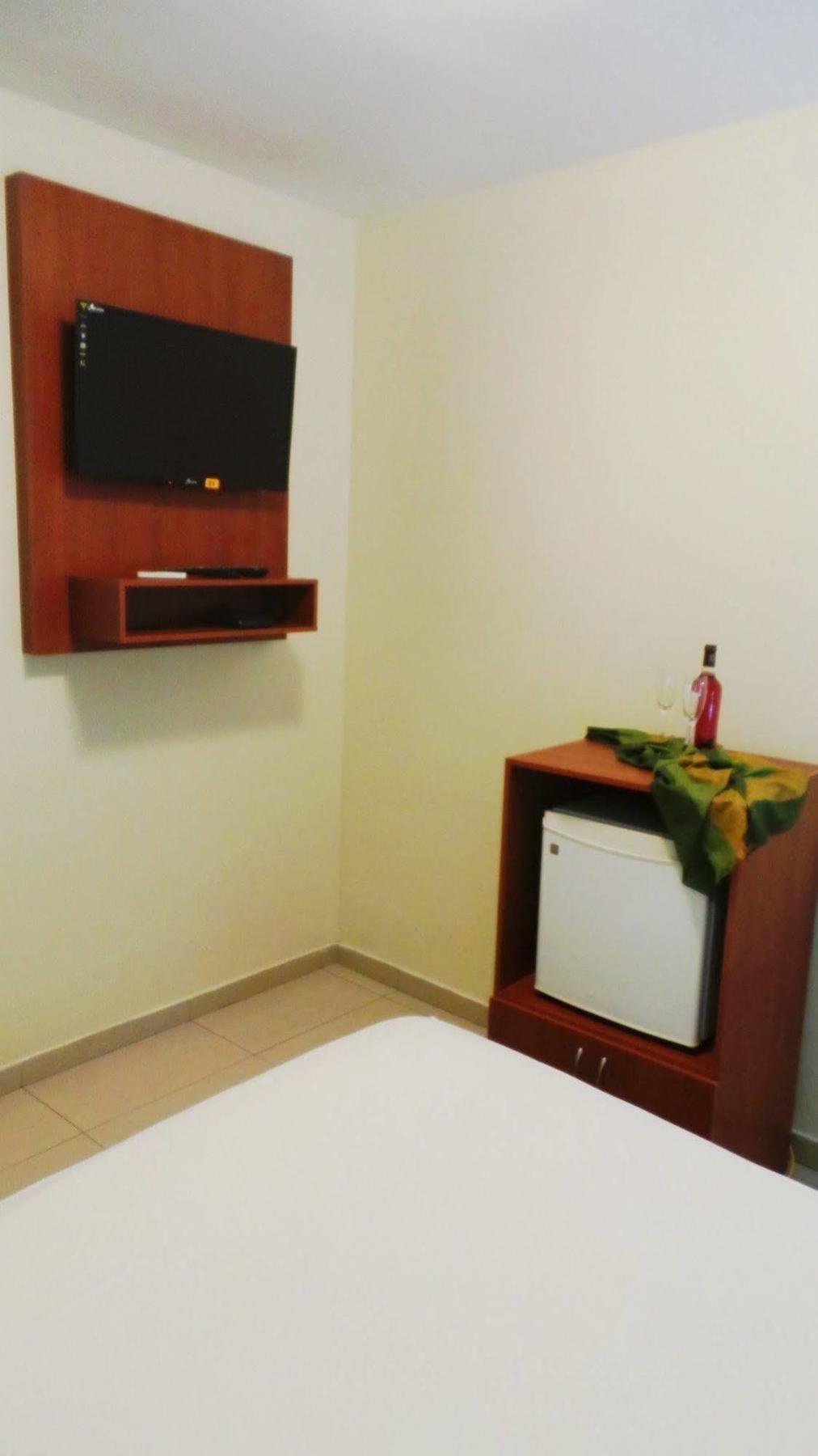גוויאקיל San Francisco Apart Hotel מראה חיצוני תמונה
