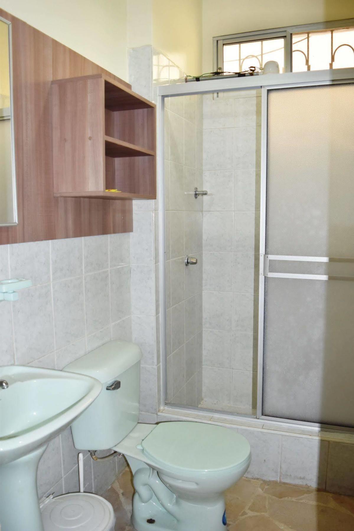 גוויאקיל San Francisco Apart Hotel מראה חיצוני תמונה